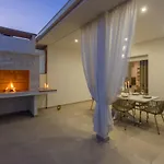Luxury Rooftop Apartment Zalato